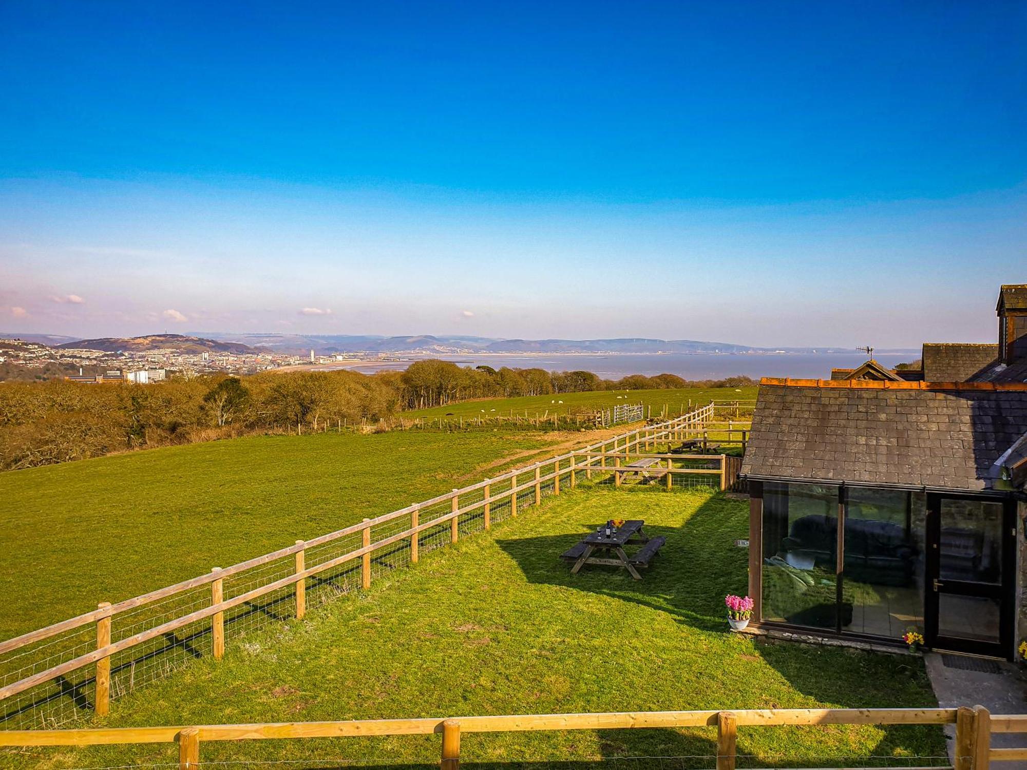 Clyne Farm Centre Villa The Mumbles Exterior photo