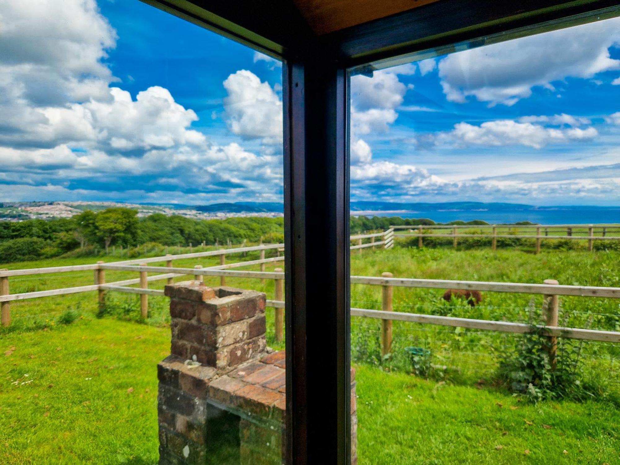 Clyne Farm Centre Villa The Mumbles Exterior photo